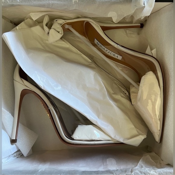 Aquazzura Bow Tie Plexi White Heels - Picture 2 of 7